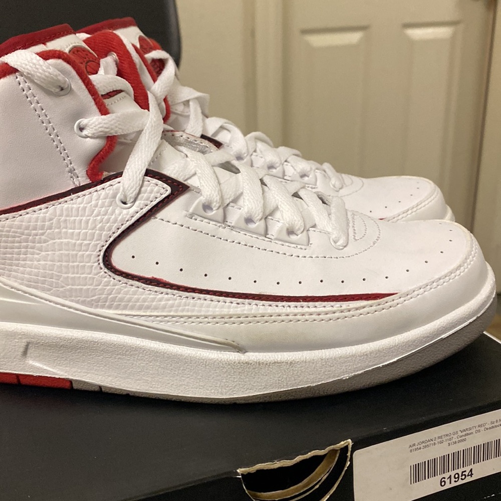 Jordan 2 - Picture 4 of 10